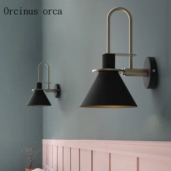  Скандинавски лично творчество led монтиран на стената лампа, хол стълбище преминаване спалня нощна лампа с модерен прост цвят рог, с монтиран на стената лампа